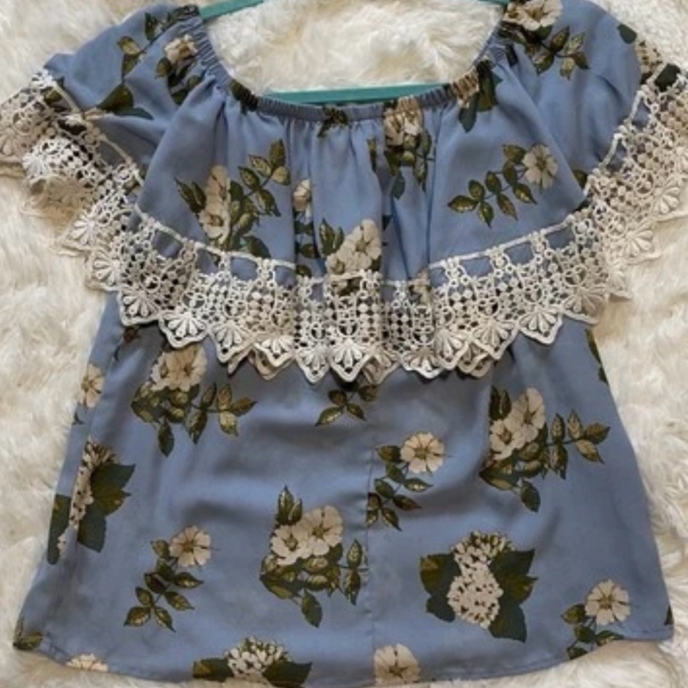Say What?‎ Cold Shoulder Floral Lace Trim Top Off‑Shoulder Boho Blouse Size M - Picture 4 of 10
